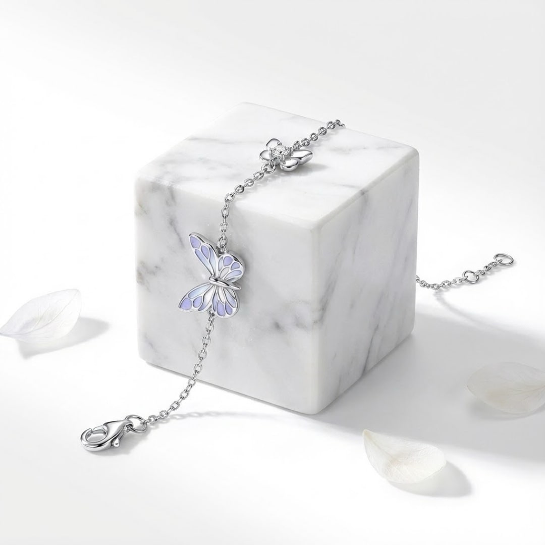 Bransoletka Motyl “Niebieski Blask” – Świeci w Ciemności